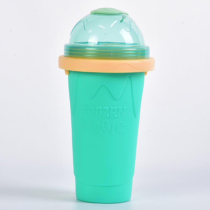 Magic Slushy Cup – Gör din egen slush på bara några sekunder!