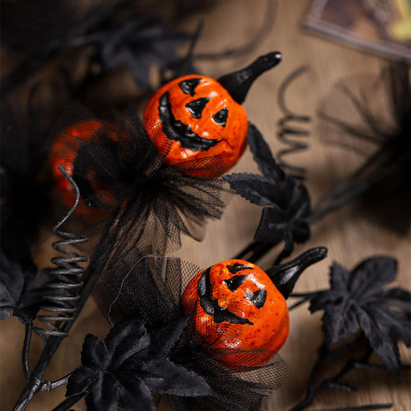 🎃 Black Horror Pumpkin Twig Bouquet – Kuslig elegans till Halloween! 🖤