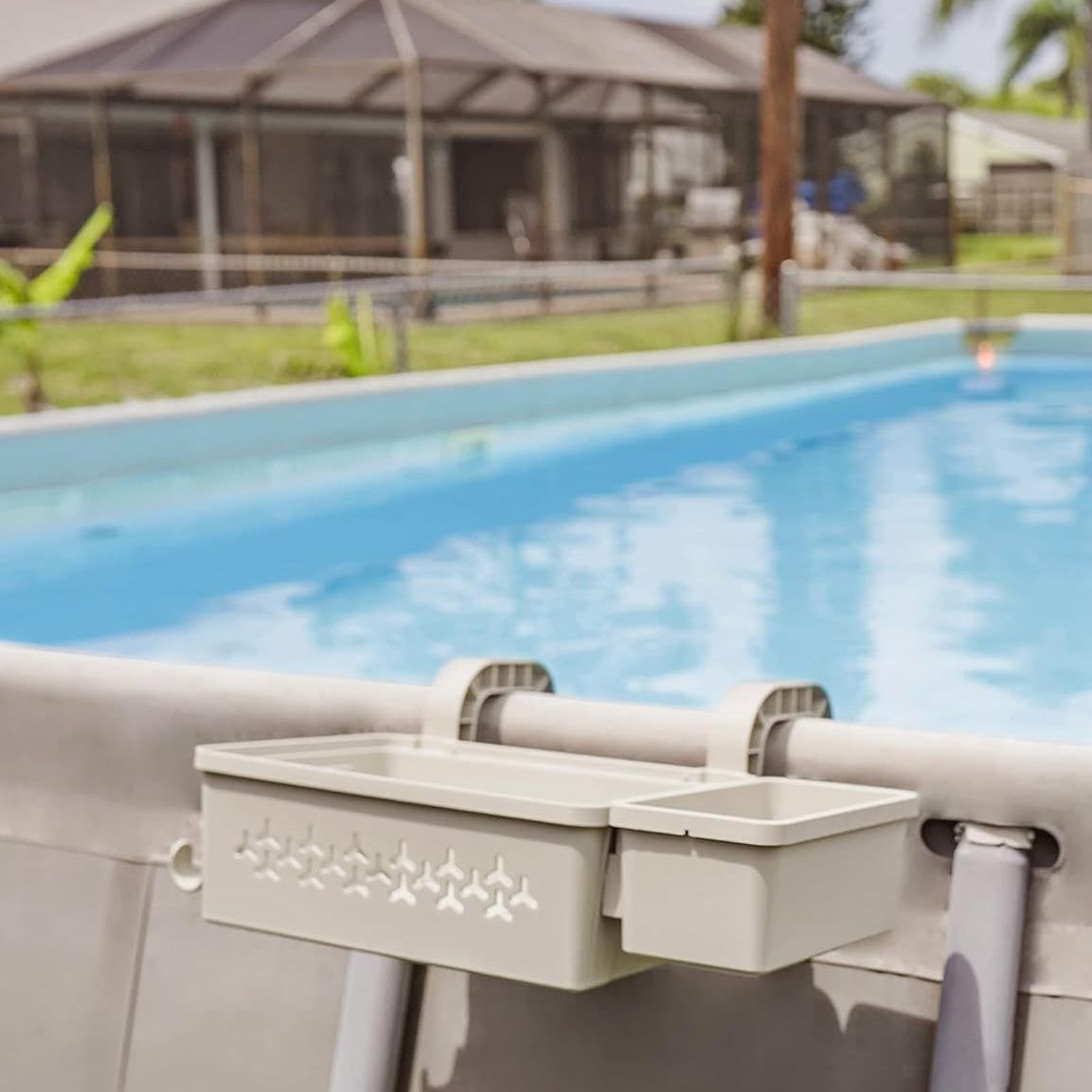🍹 Poolförvaring med stil – dryckeshållare för poolkanten