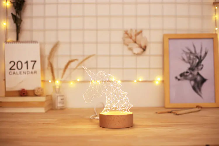 🦄 “Tänd magin i rummet” – Enhörning nattlampa (bordslampa)