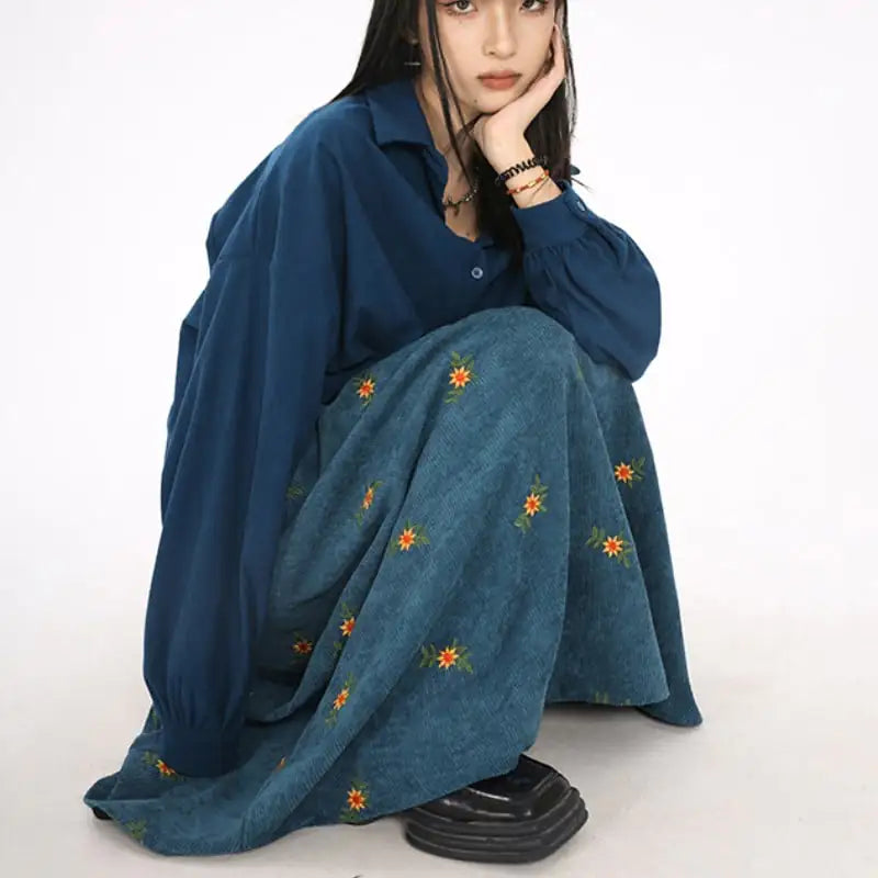 Manchesterkjol med Broderi - Overknee A-linje Klänning