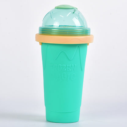 Magic Slushy Cup – Gör din egen slush på bara några sekunder!