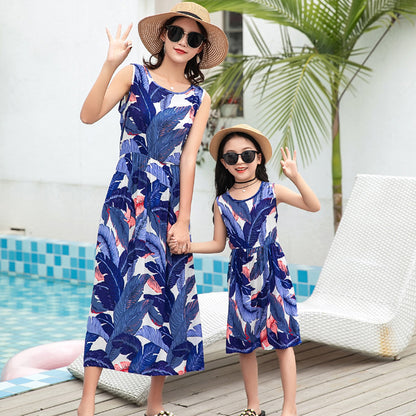 Matchande strandklänningar för mamma & dotter – semesterfavoriten!