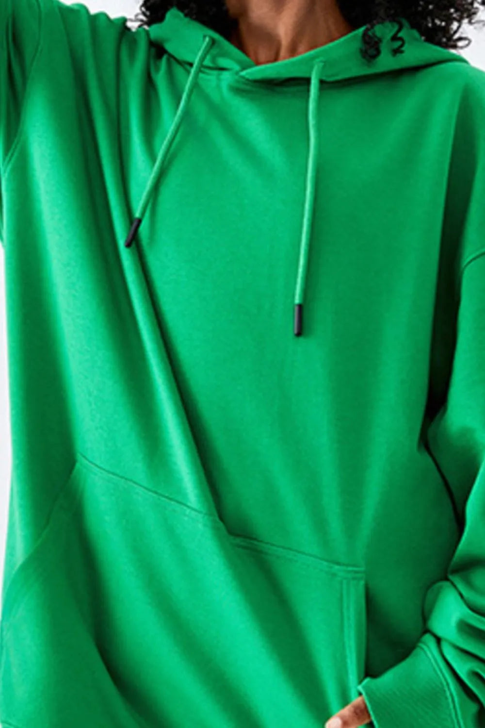 Hoodie med känguruficka och dragsko för herr – bekväm oversized tröja i flera härliga färger