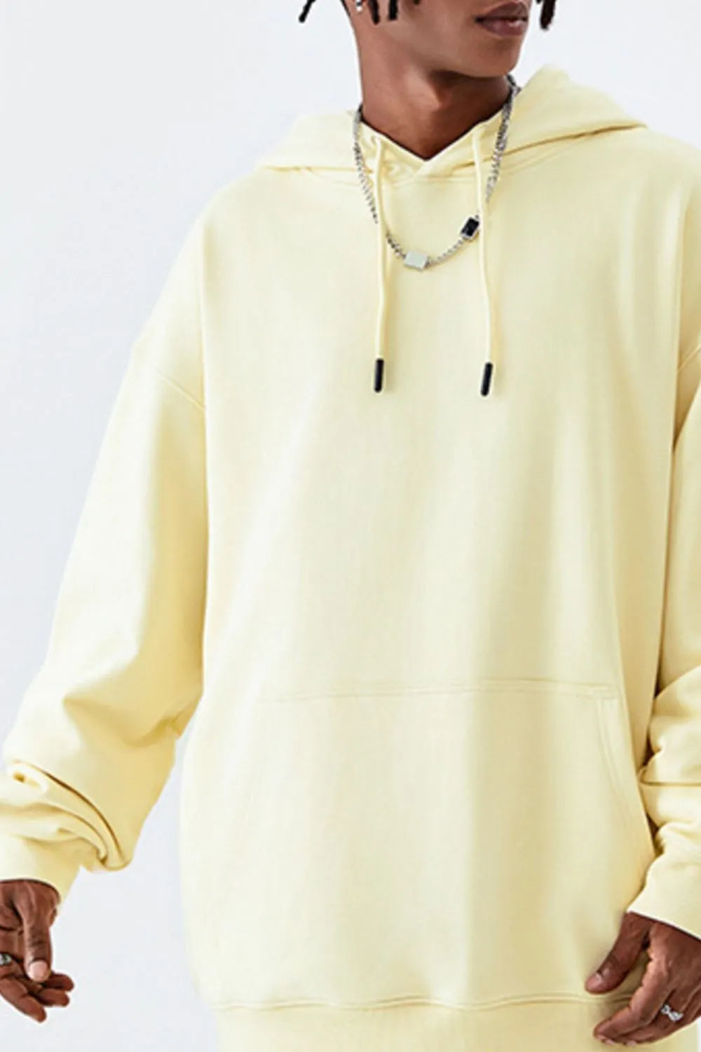 Hoodie med känguruficka och dragsko för herr – bekväm oversized tröja i flera härliga färger