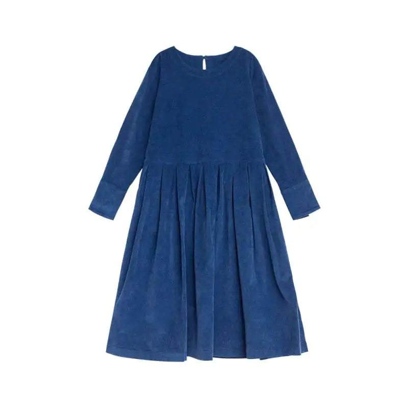 Konstnärlig manchesterklänning i höstfärger – unik och bekväm