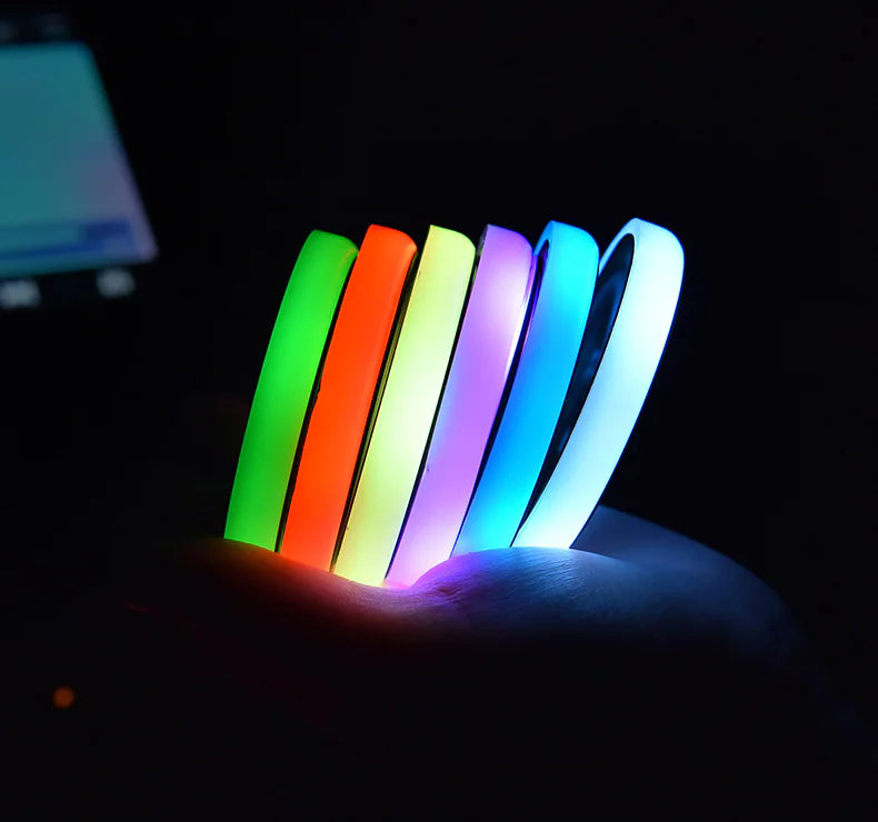 ✨ LED Kopp Hållare – ljus, stil & funktion i din bil