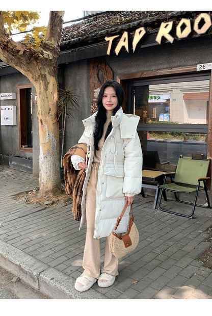 Lång vadderad vinterjacka med huva