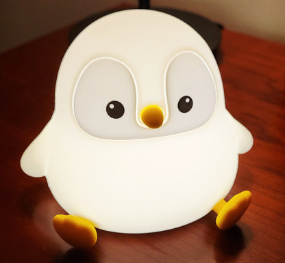Pingvinlampan som lyser i natten – trygg kompis vid läggdags