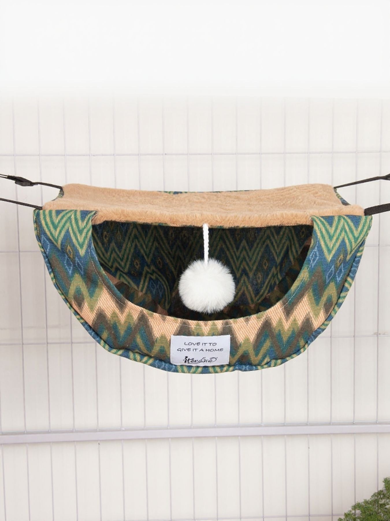 Hängmatta för katt i polyester – luftig och sval viloplats som passar de flesta kattmöbler, finns i storlek M och L