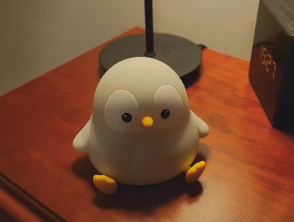 Pingvinlampan som lyser i natten – trygg kompis vid läggdags