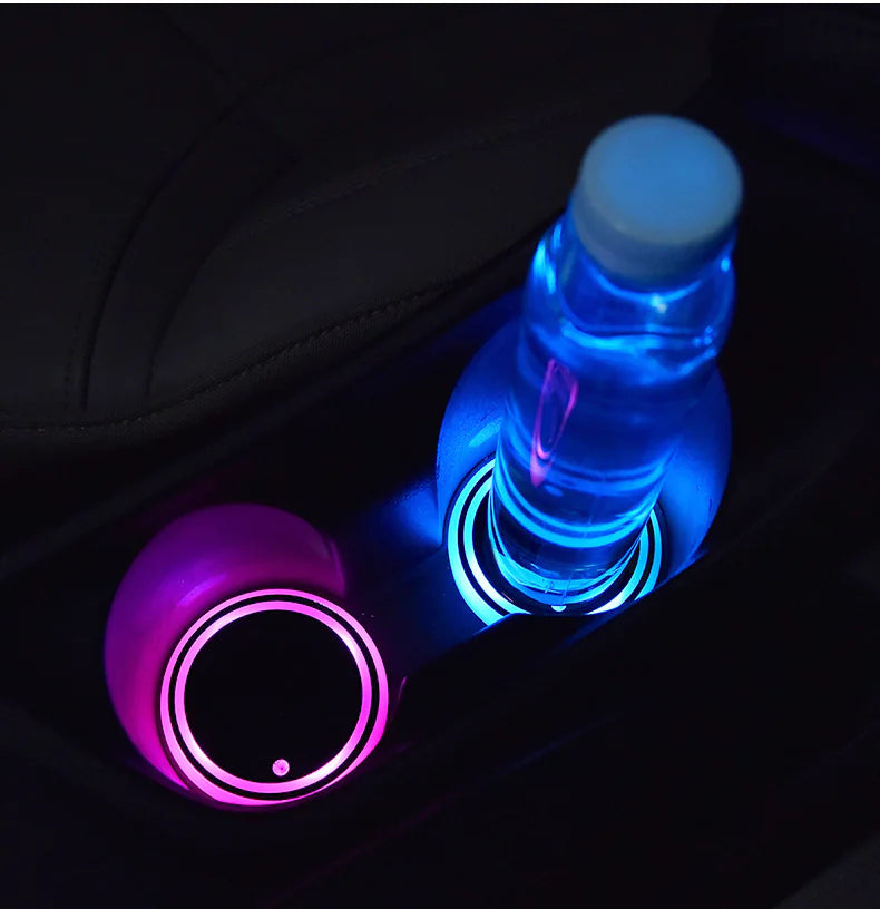 ✨ LED Kopp Hållare – ljus, stil & funktion i din bil
